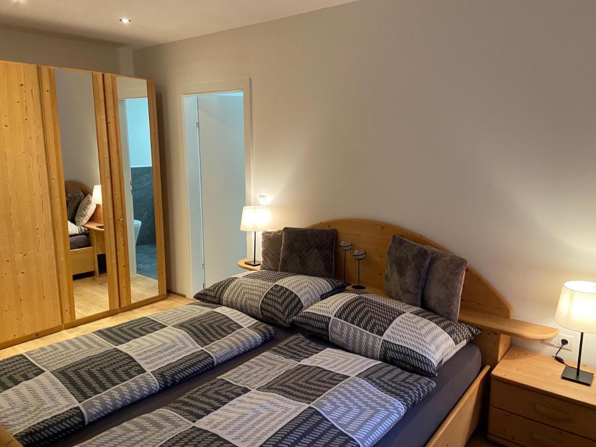 Arlberg Kristall Appartements Dalaas Esterno foto
