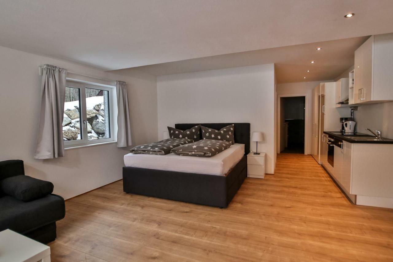 Arlberg Kristall Appartements Dalaas Esterno foto